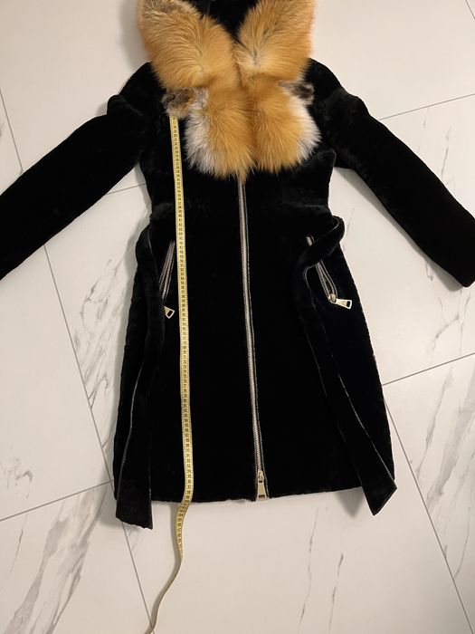 Мутонова шуба з лисицею