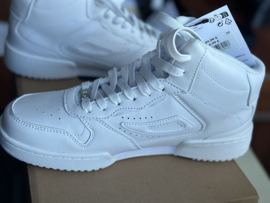 Кросівки Fila «хайтопи»