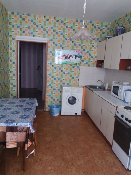 подобово 5 спальних місць Київ .метро Вокзальна