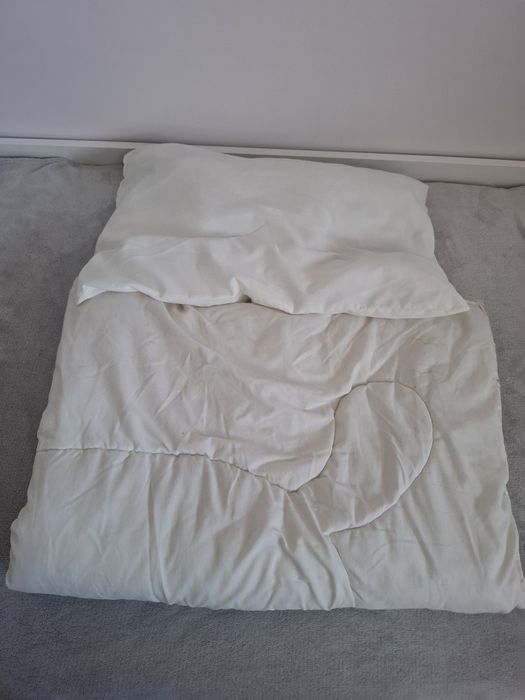 Kołdra i poduszka dziecięca