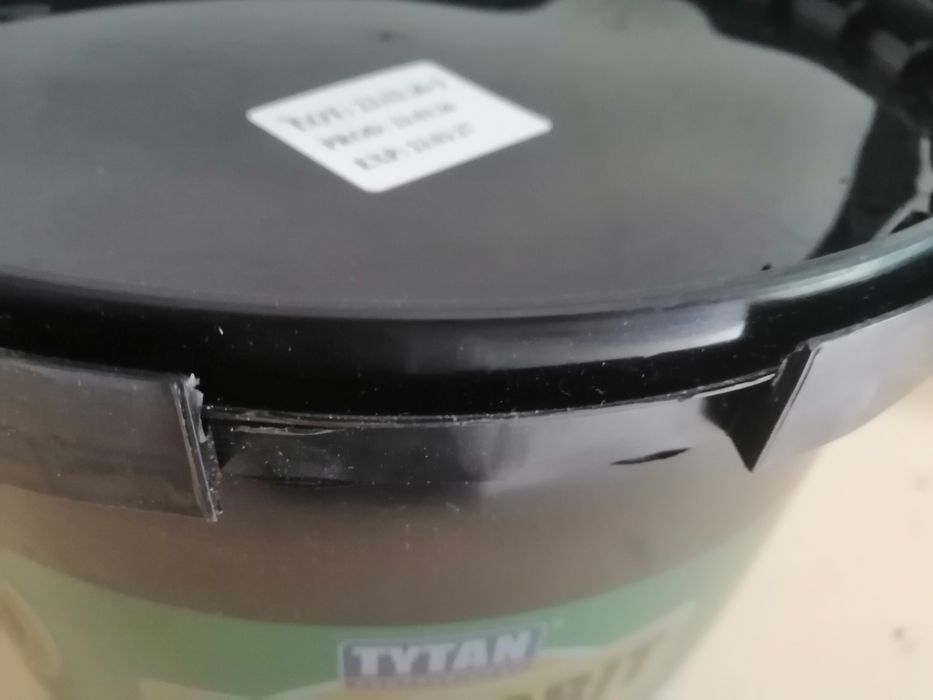 Masa kauczukowo asfaltowa Disprobit Tytan