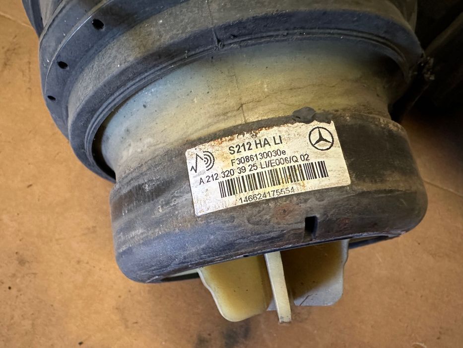 Pneumatico traseiro tras Mercedes W212 A21232.03925 - original