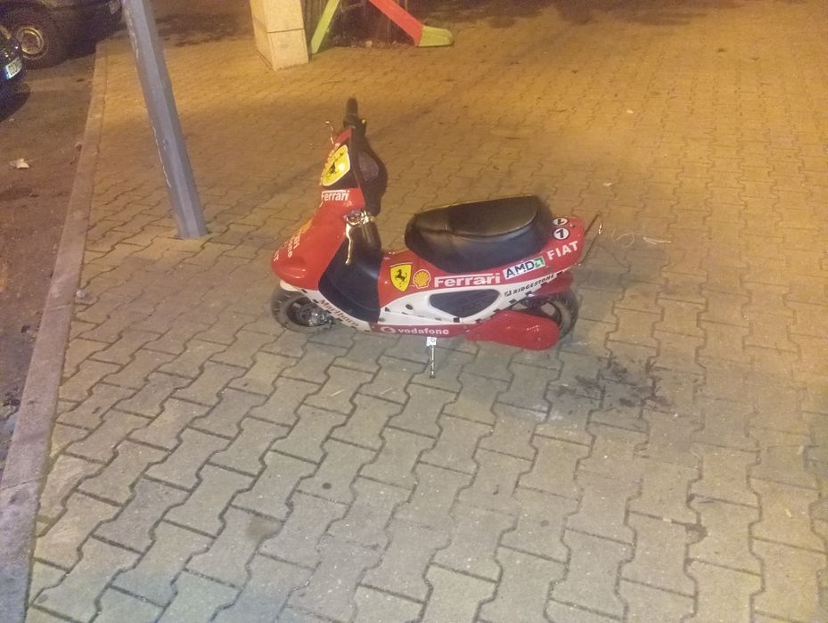 Mota Mini scooter de criança