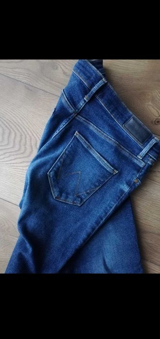 Jeansy Wrangler 38-40 rozmiar