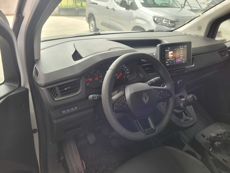 Renault Kangoo 2025 para peças