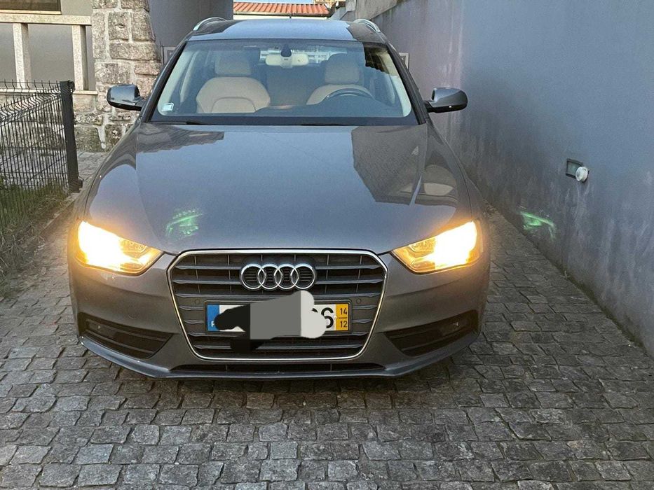 AUDIA4B8 AVANT Business Line