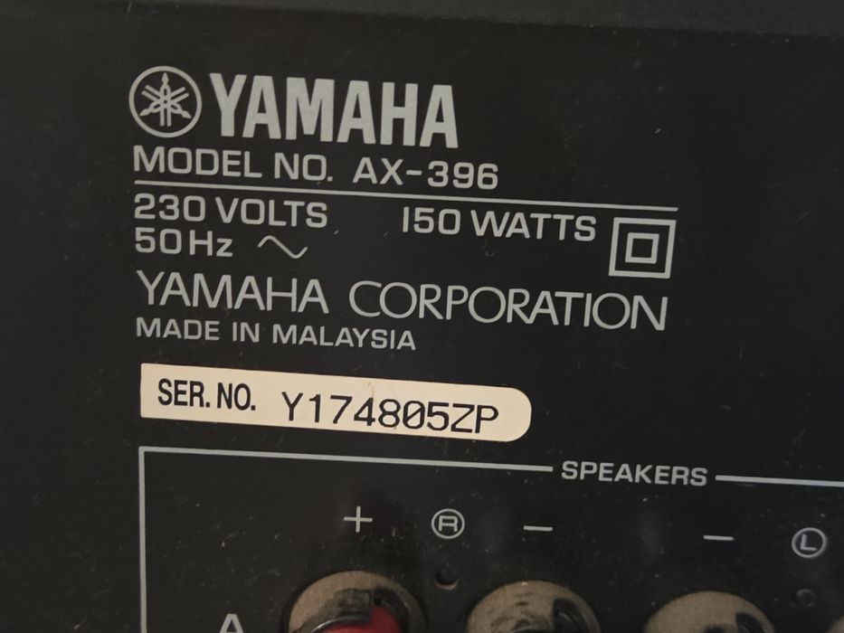 Kolumny Yamaha  ze wzmacniaczem YAMAHA. Cena za zestaw