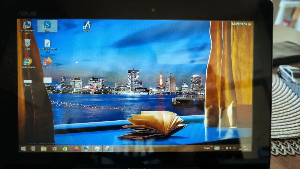 ASUS Transformer T100TA Z3740/2GB/32+500/Win8.1+st.dok - stan wzorowy