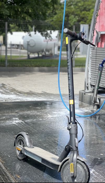 Продам самокат Xiaomi, ціна договірна