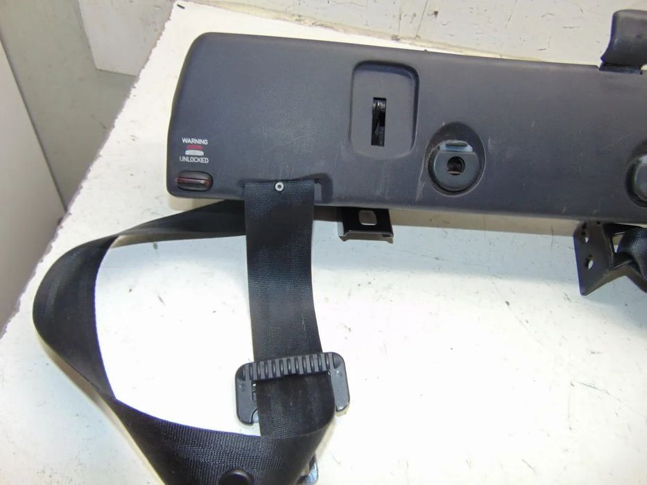 Saab 93 carrinha barras cantos segurança