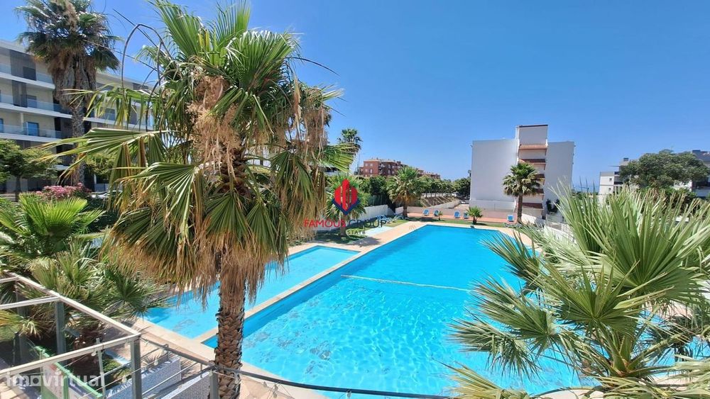T2 com vista mar e piscina- VAUMAR em Portimão