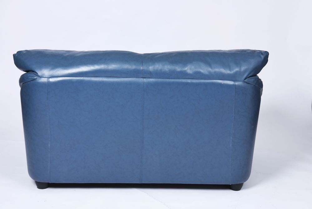 Sofá de três lugares estrutura Divani& Divani como novos.