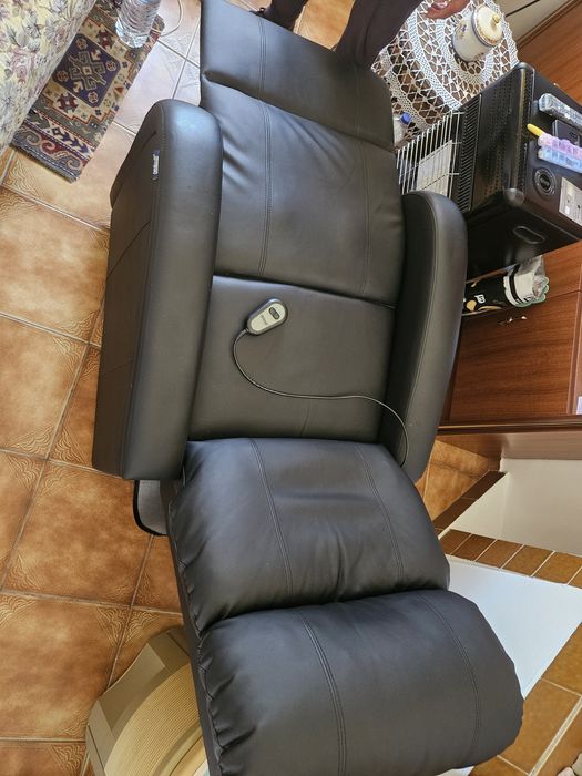 Cadeirão com massagem