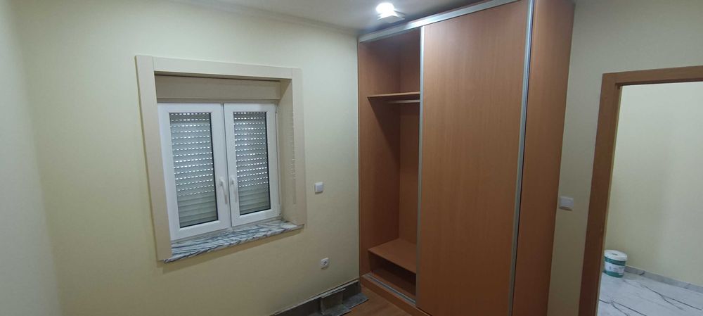 Moradia/Casa T5 Térrea em Campanhã