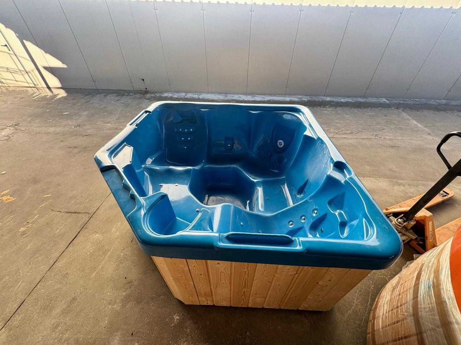 NOWOŚĆ balia jacuzzi basen moasaż piec pokrywa 2 LEZANKI transport