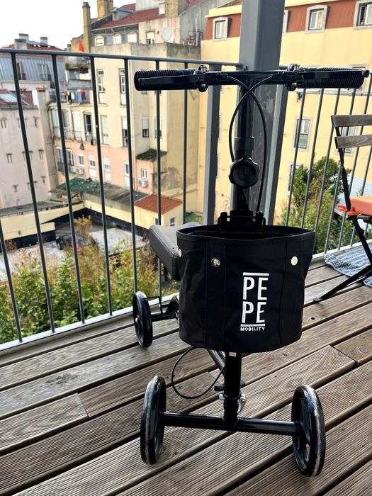 Andarilho de joelho (Knee Walker)- como novo (pós-cirurgia/Aquiles/pé)