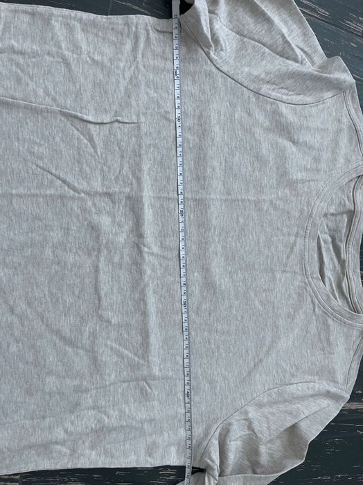 Calvin Klein Performance. Лонгслив молочного цвета  коттон р М