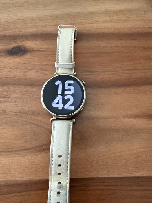 Sprzedam  smartwatch gt 4