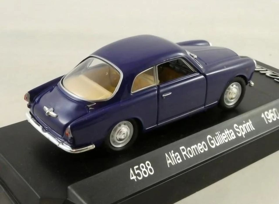 Alfa Romeo Giulia Sprint 1960 Solido 1/43 gablotka