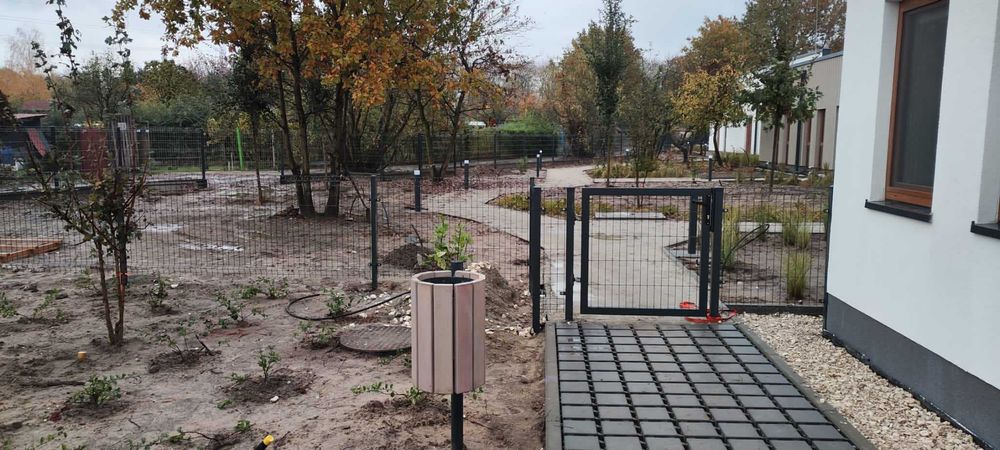 Ogrodzenia panelowe: Panele, Słupki, Brama, Furtka - Najlepsze Ceny!