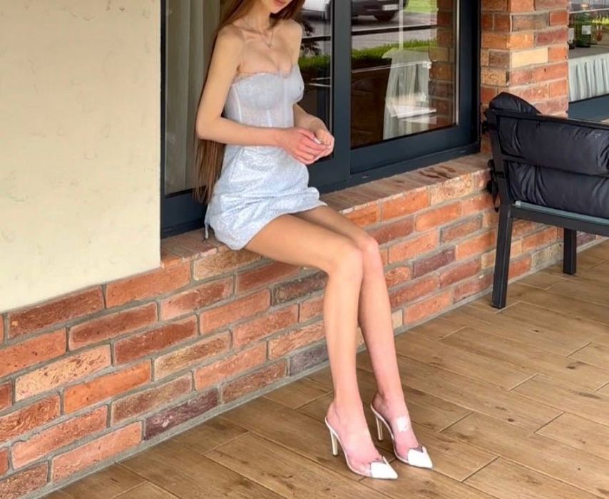 Випускна корсетна сукня