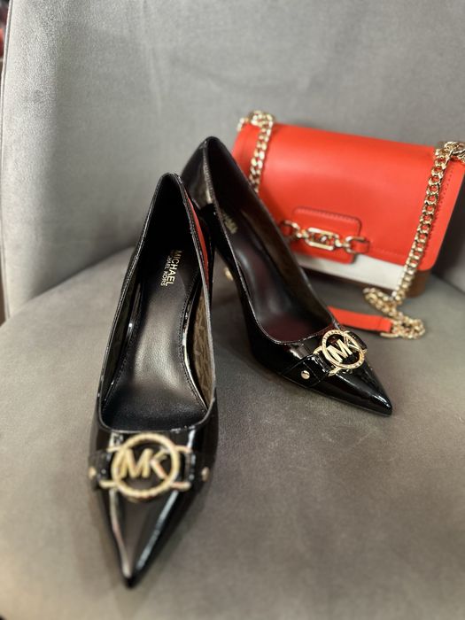Туфлі на шпильці Michael Kors Roly Flex