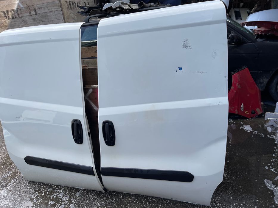 Porta Lateral Opel Combo D Ano 2012 a 2018