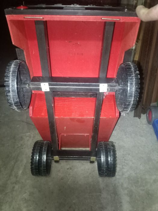 Ретро іграшка самосвал Білаз