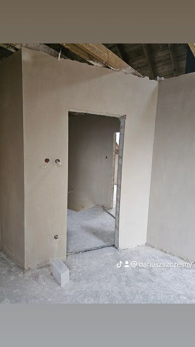 Tynki maszynowe posadzki mixokretem ocieplenia pianą PUR i celulozą