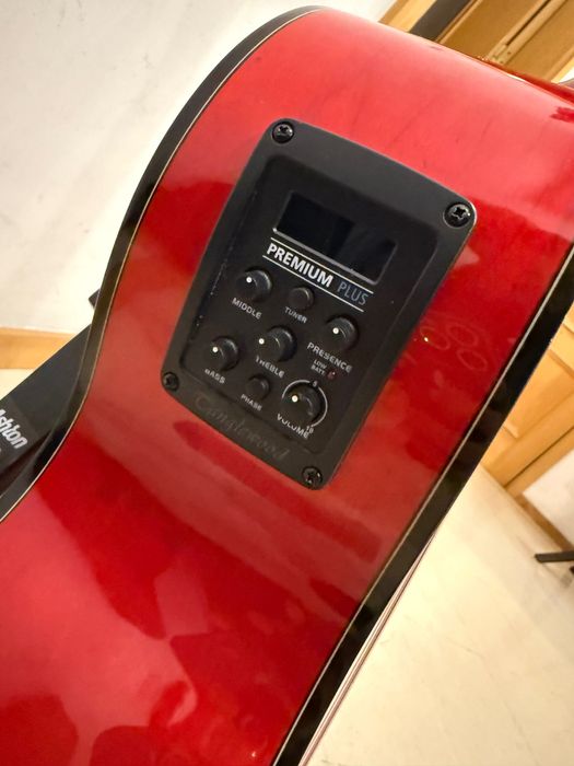 Guitarra eletro-acustica Tanglewood