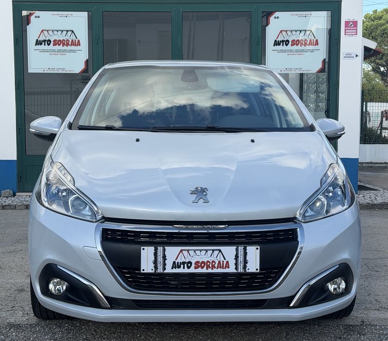 Peugeot 208 1.2 PureTech Signature