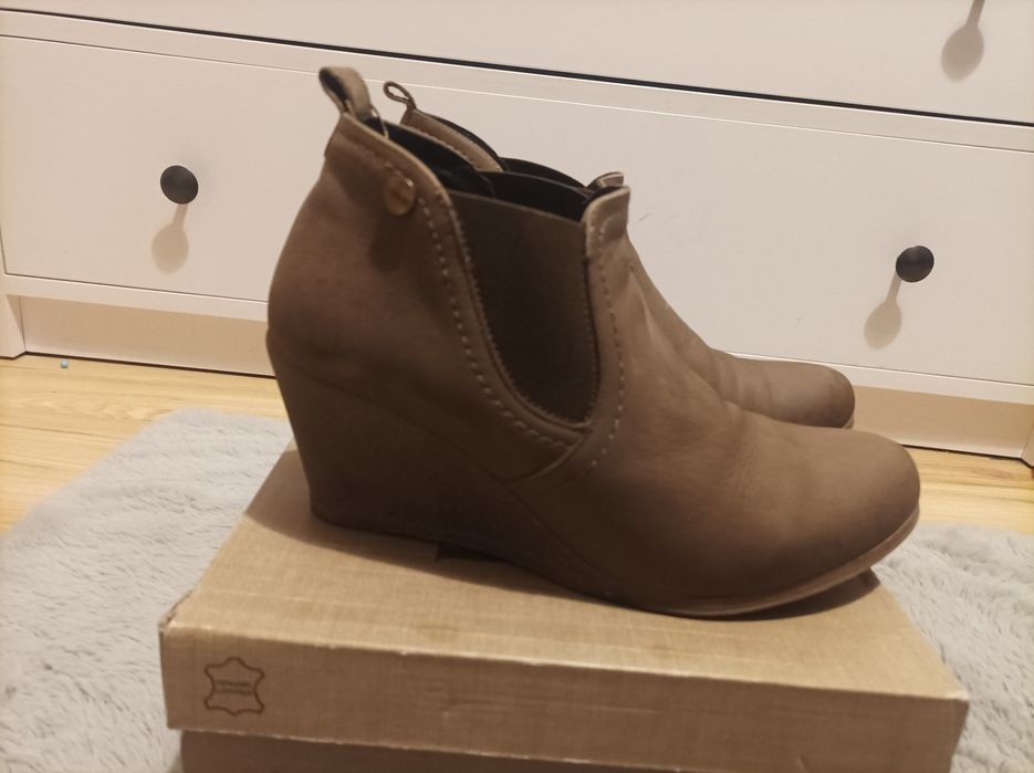 Buty skórzane Lasocki wiosenne r.40