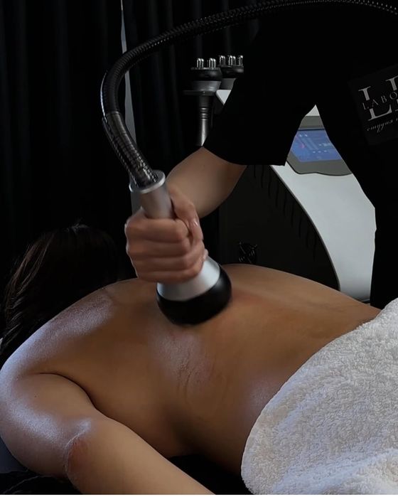 Косметолог массажист