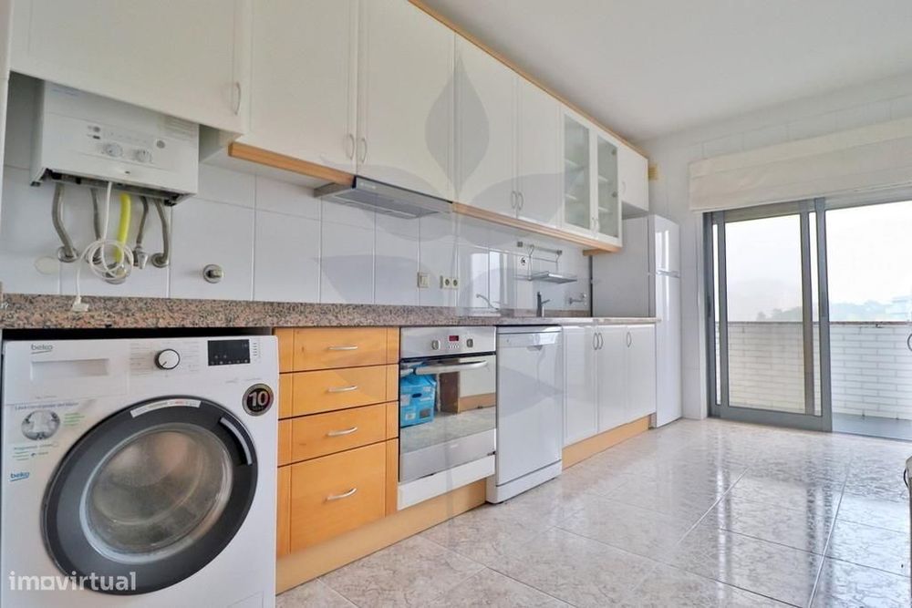 Apartamento T3 - Gualtar - Cozinha Totalmente Equipada