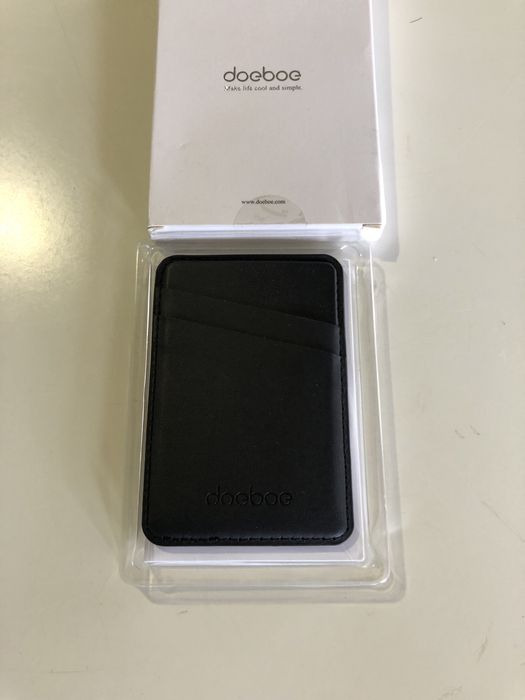 Шкіряний магнітний гаманець для карток