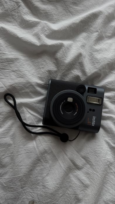 Фотокамера Fujifilm Instax Mini 41 black