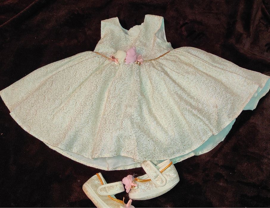 Святкова новорічна сукня для дівчики 6-9 місяців