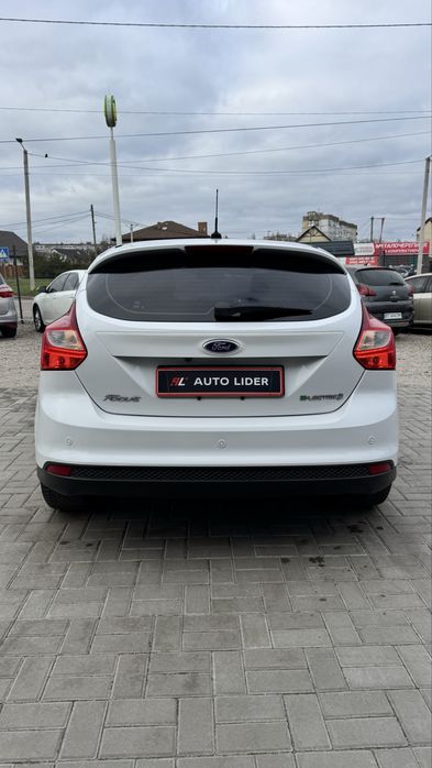 Ford Focus Форд Фокус E-lectric 2012 р 23кВт електро Автомат ЦІЛИЙ