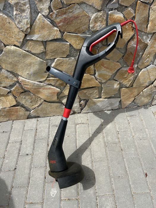 Vende-se aparador de relva SKIL eletrico