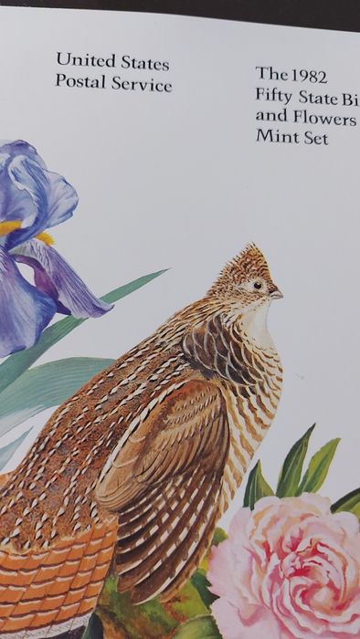 Selos com passaros USA 1981 (50 selos) +Livro sobre coleçao