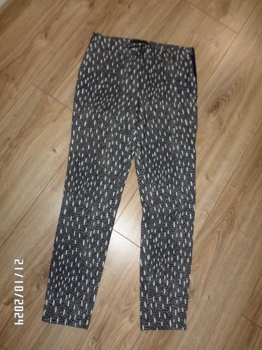 firmowe spodnie damskie-36-S-elastyczne-ZARA