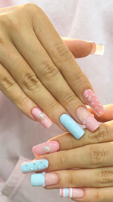 Unhas de gel bem feitas