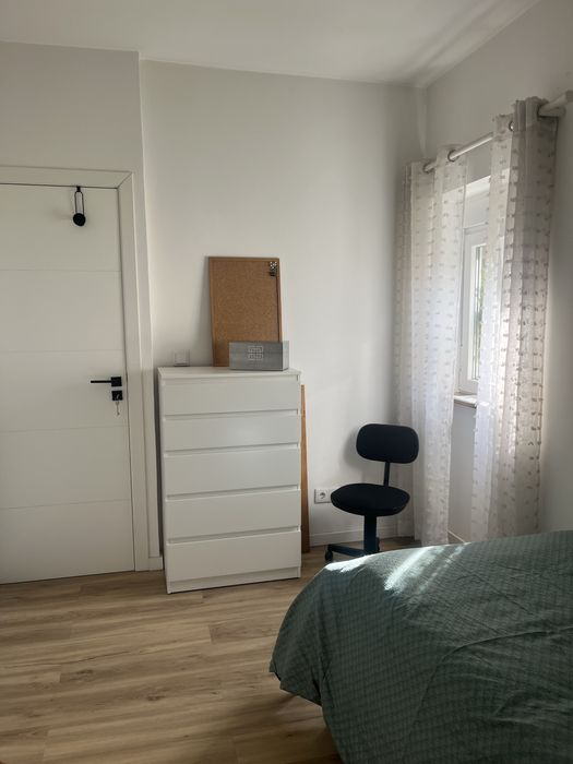 Quarto em moradia T2 Paranhos