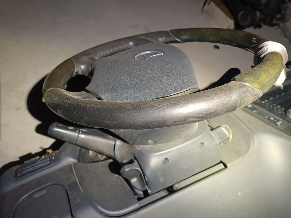 Mercedes-Benz Руль дерево