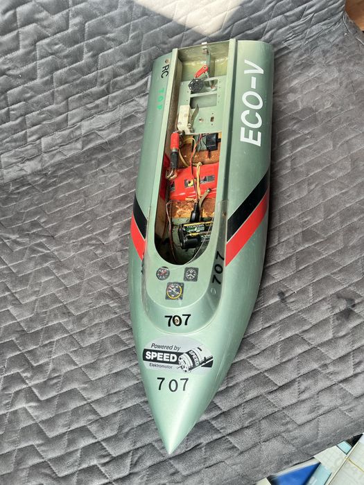 Motorowka rc plywajaca 60cm dlugosci