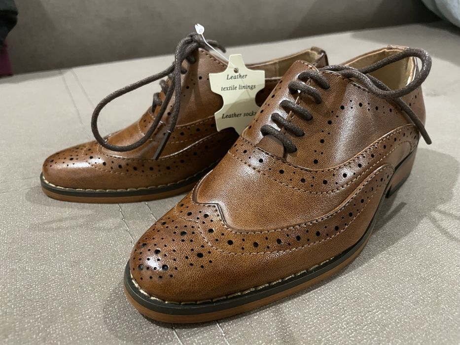 Детские кожаные туфли (броги) размер 10 / стелька 14,5 см