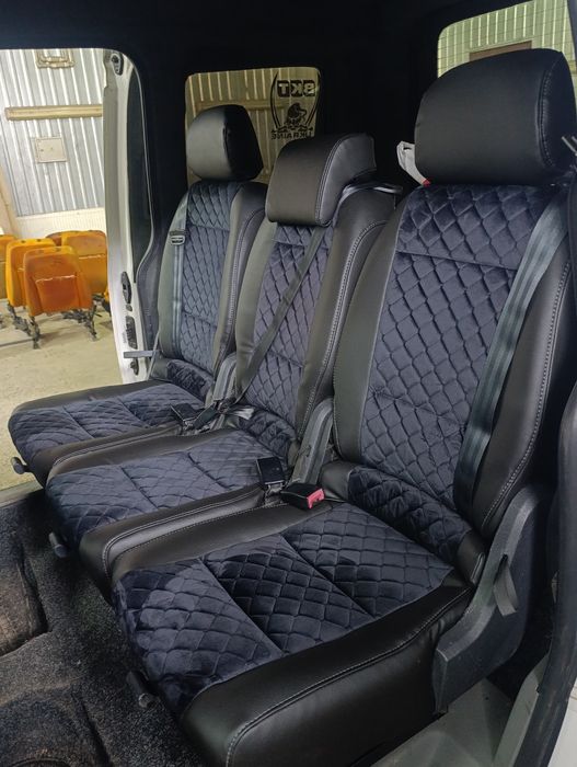 Перетяжка сидінь в автомобілі