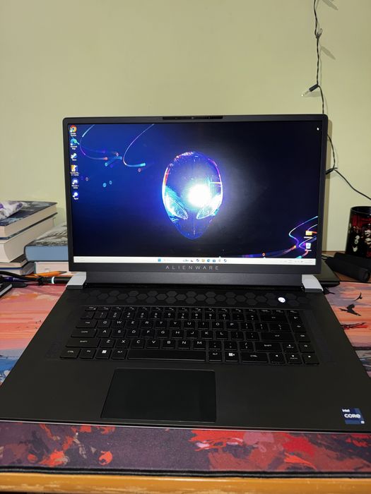 Alienware X17 R2 привезений із США