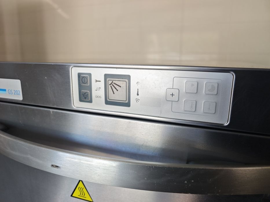 бокаломийка посудомийна машина Winterhalter GS202