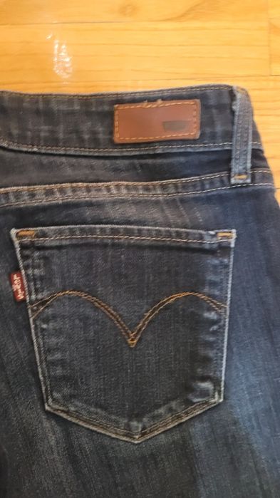 Jeansy LEVI'S rozmiar 25